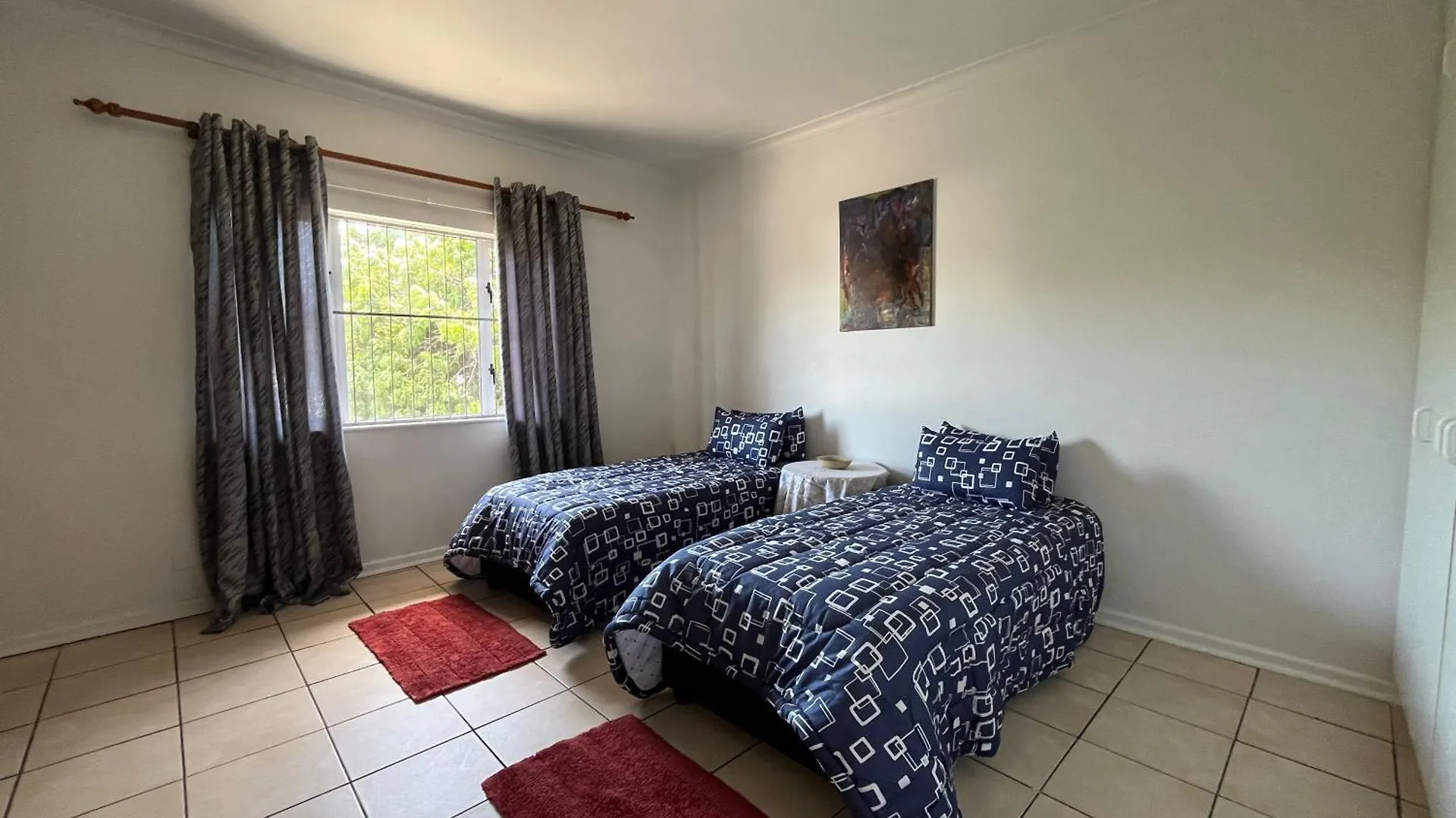Urban View Self Catering Apartment Port Elizabeth